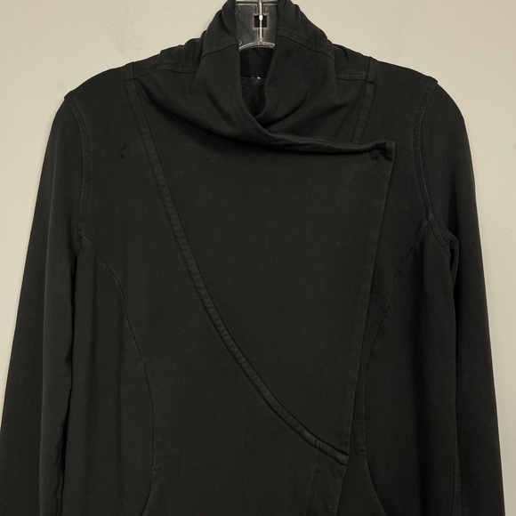 Lululemon Rulu Rally Wrap Black 6 Jacket Cardigan Sweater Snap Button Closure - Picture 11 of 16